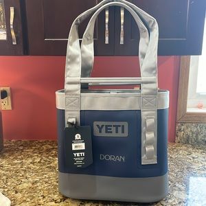 Terri Camino Carryall 20